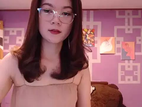 Sweety_Aria from StripChat is Freechat
