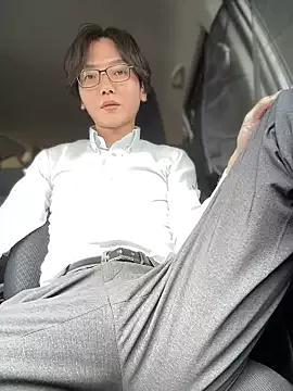 Takutaku0013 webcams show profile image 