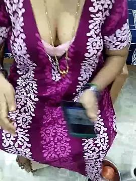Girls and cam to cam: Watch as these sophisticated entertainers uncover their stunning costumes and curvaceous curves online!