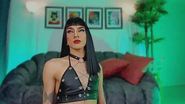 Girls and cam to cam: Watch as these sophisticated entertainers uncover their stunning costumes and curvaceous curves online!