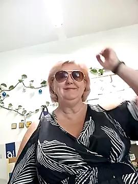 TerezaVelvet from StripChat is Freechat