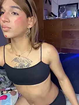 Girls and cam to cam: Watch as these sophisticated entertainers uncover their stunning costumes and curvaceous curves online!