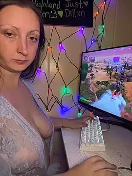 TheFishWife from StripChat is Freechat