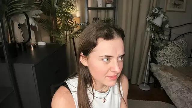 ThelmaJusto from StripChat is Freechat