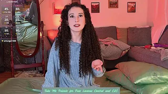 thewillownest_ from StripChat is Freechat