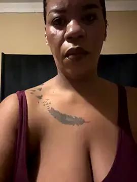 Photos of THICKBUNNYCHICKxxx from StripChat is Private