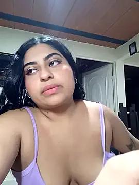 TifanieJones from StripChat is Freechat