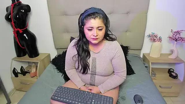 Girls and cam to cam: Watch as these sophisticated entertainers uncover their stunning costumes and curvaceous curves online!