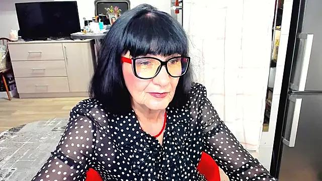 Tina_Joness from StripChat is Freechat