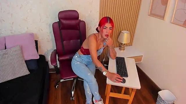 Girls and cam to cam: Watch as these sophisticated entertainers uncover their stunning costumes and curvaceous curves online!