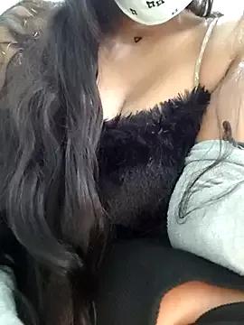 Photos of tmanana_ from StripChat is Freechat