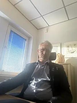 Tom-swede webcams show profile image 