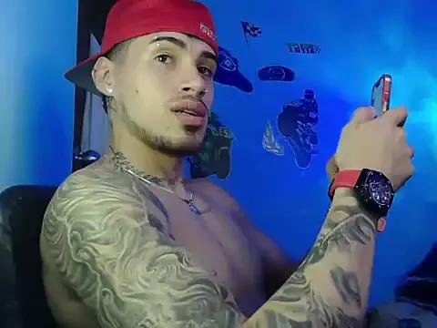 Tommy_Khalifa from StripChat is Freechat
