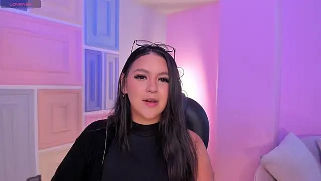 Girls and cam to cam: Watch as these sophisticated entertainers uncover their stunning costumes and curvaceous curves online!