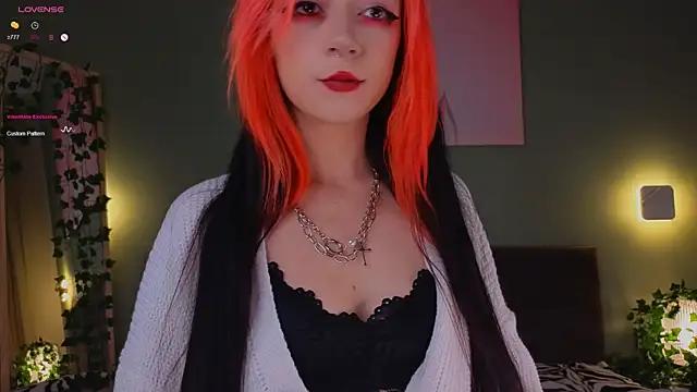 Girls and cam to cam: Watch as these sophisticated entertainers uncover their stunning costumes and curvaceous curves online!