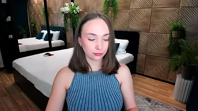 TrueReincarnation from StripChat is Freechat