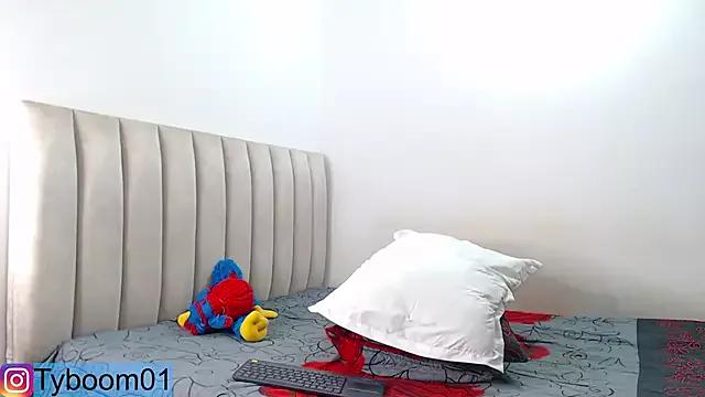 TYLER_BOOM from StripChat is Freechat