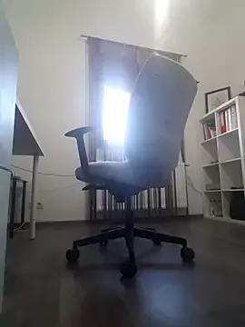 uber_babe from StripChat is Freechat