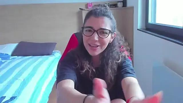 Girls and cam to cam: Watch as these sophisticated entertainers uncover their stunning costumes and curvaceous curves online!