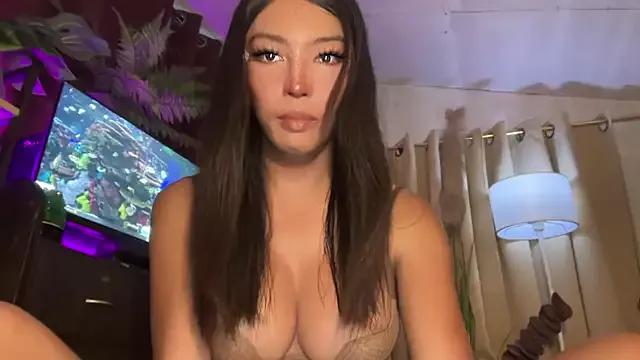Girls and cam to cam: Watch as these sophisticated entertainers uncover their stunning costumes and curvaceous curves online!