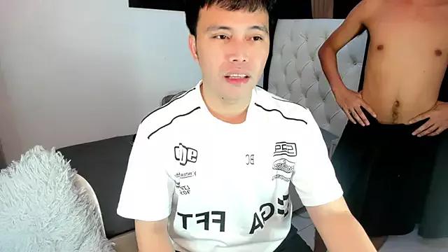 Girls and cam to cam: Watch as these sophisticated entertainers uncover their stunning costumes and curvaceous curves online!