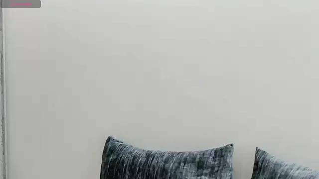 vaiholeth_sofia from StripChat is Freechat