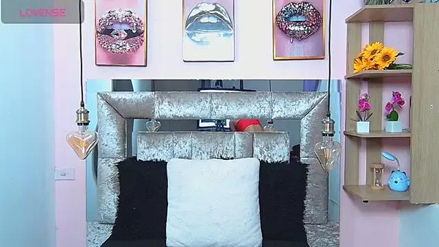 Girls and cam to cam: Watch as these sophisticated entertainers uncover their stunning costumes and curvaceous curves online!