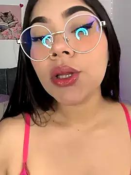 Girls and cam to cam: Watch as these sophisticated entertainers uncover their stunning costumes and curvaceous curves online!