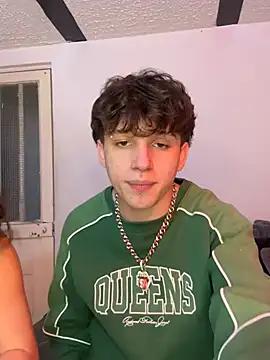 Valenr_and_Thomas from StripChat is Freechat