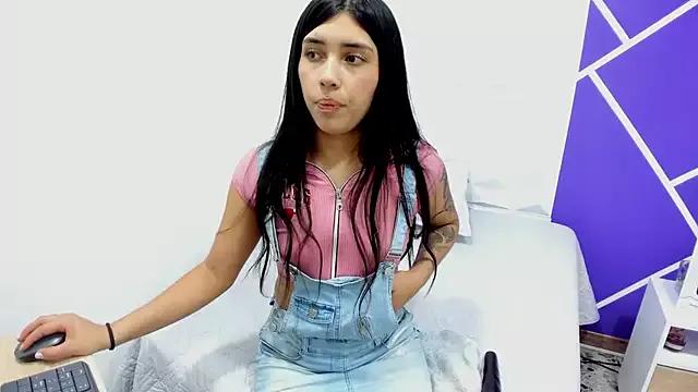 ValentinaaF from StripChat is Freechat