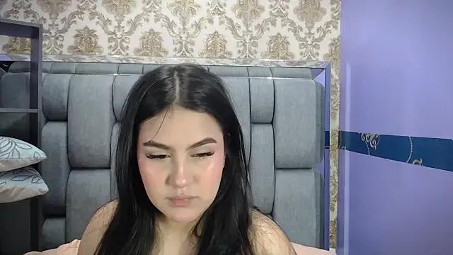 ValentinaMillers_ from StripChat is Freechat