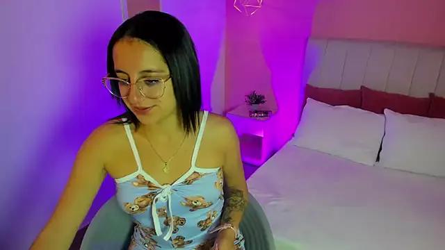valeria_ponce_ from StripChat is Freechat