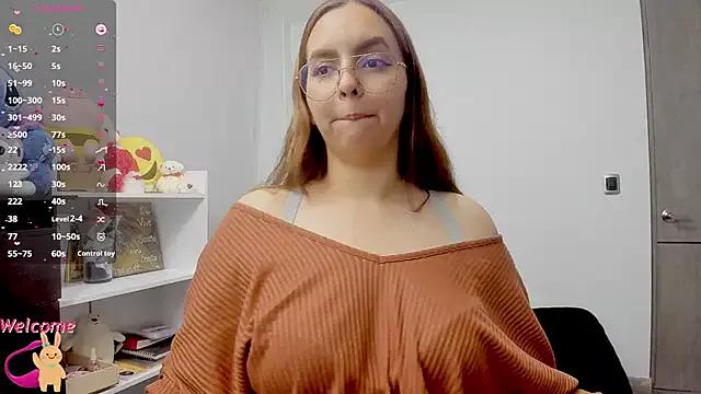 Girls and cam to cam: Watch as these sophisticated entertainers uncover their stunning costumes and curvaceous curves online!