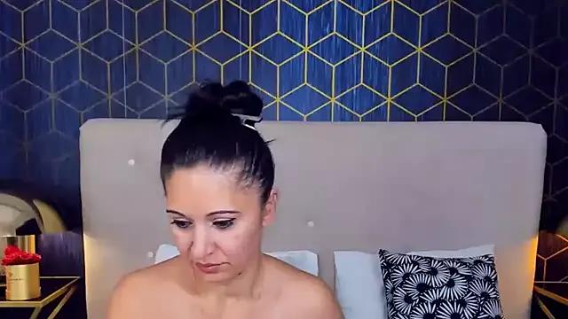 Girls and cam to cam: Watch as these sophisticated entertainers uncover their stunning costumes and curvaceous curves online!