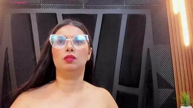 Girls and cam to cam: Watch as these sophisticated entertainers uncover their stunning costumes and curvaceous curves online!