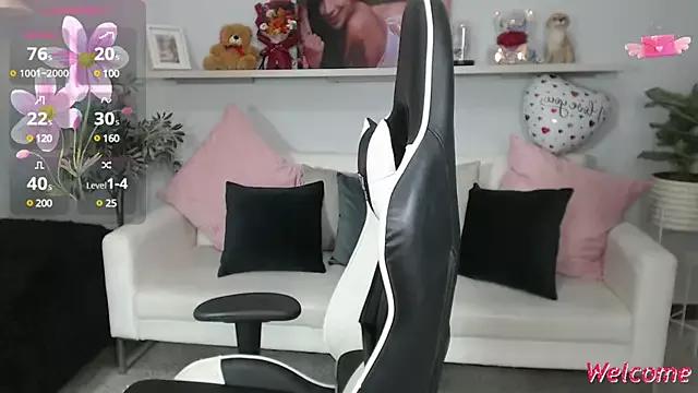 Girls and cam to cam: Watch as these sophisticated entertainers uncover their stunning costumes and curvaceous curves online!