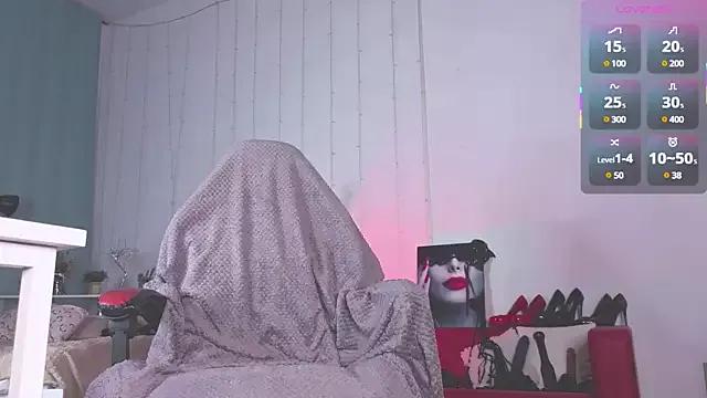 Girls and cam to cam: Watch as these sophisticated entertainers uncover their stunning costumes and curvaceous curves online!