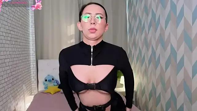 Girls and cam to cam: Watch as these sophisticated entertainers uncover their stunning costumes and curvaceous curves online!