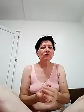 Vera_Elle from StripChat is Freechat