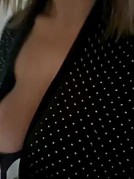 Photos of Veryvery30 from StripChat is Freechat