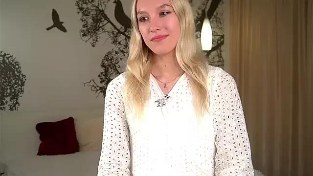 VickiWohl from StripChat is Freechat