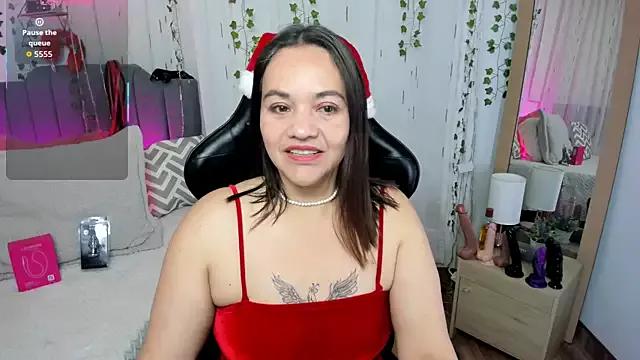 Girls and cam to cam: Watch as these sophisticated entertainers uncover their stunning costumes and curvaceous curves online!