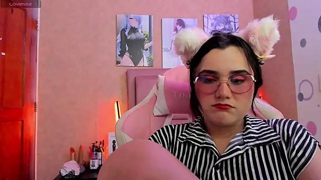 Girls and cam to cam: Watch as these sophisticated entertainers uncover their stunning costumes and curvaceous curves online!