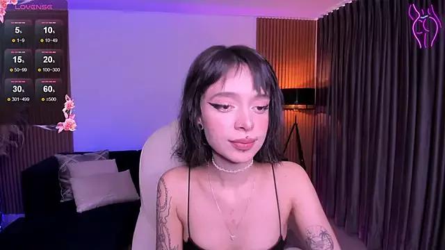 Girls and cam to cam: Watch as these sophisticated entertainers uncover their stunning costumes and curvaceous curves online!