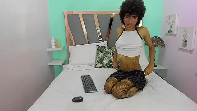 Girls and cam to cam: Watch as these sophisticated entertainers uncover their stunning costumes and curvaceous curves online!