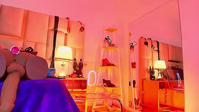 Girls and cam to cam: Watch as these sophisticated entertainers uncover their stunning costumes and curvaceous curves online!