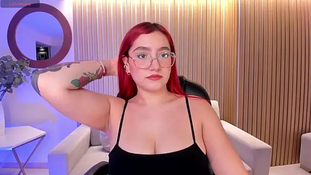 Girls and cam to cam: Watch as these sophisticated entertainers uncover their stunning costumes and curvaceous curves online!