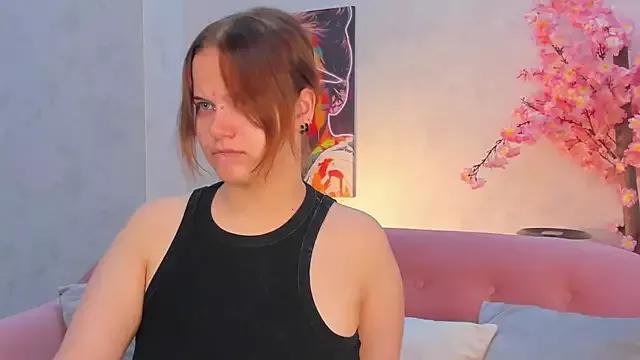 Vivian_Hortton from StripChat is Freechat