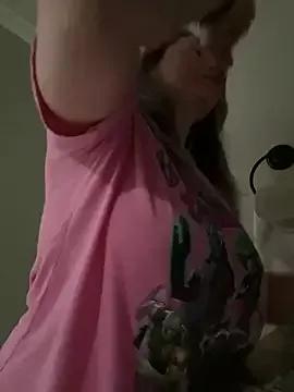 Vivian_MayXxX from StripChat is Freechat