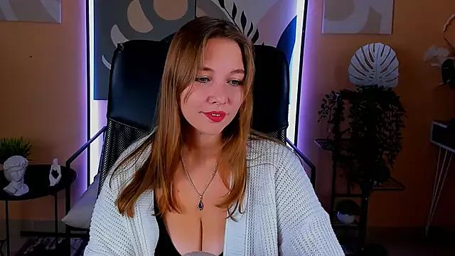 VivianGutierrez from StripChat is Freechat